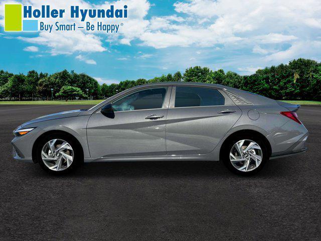 new 2025 Hyundai Elantra car, priced at $22,934