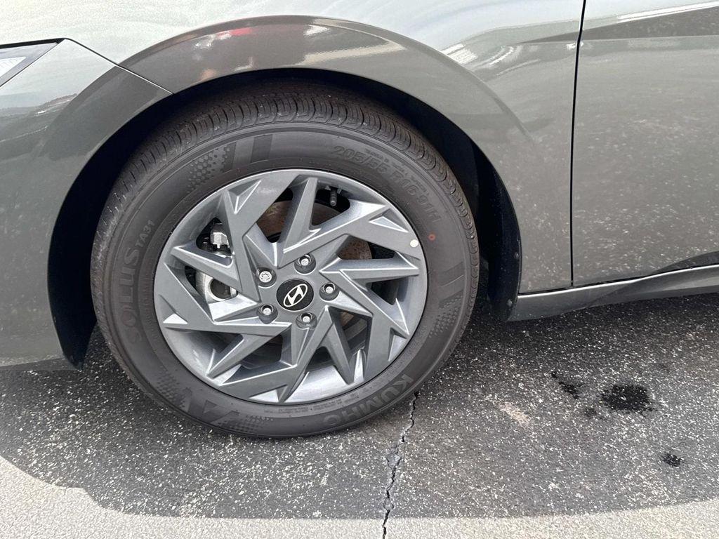 new 2025 Hyundai ELANTRA HEV car, priced at $24,379