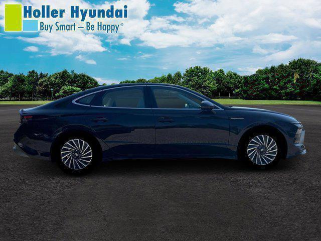 new 2025 Hyundai Sonata Hybrid car, priced at $31,257