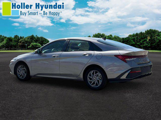 new 2025 Hyundai Elantra HEV car, priced at $26,172