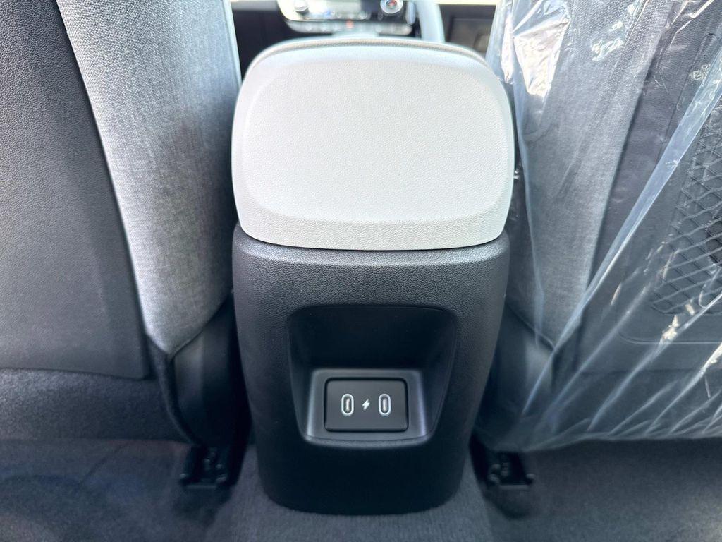 new 2025 Hyundai Elantra car, priced at $25,065