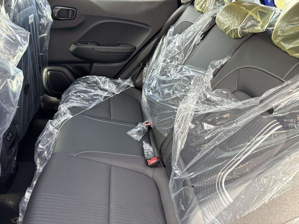 new 2025 Hyundai Venue car, priced at $23,822