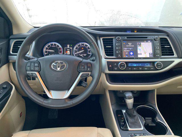 used 2016 Toyota Highlander car, priced at $23,795