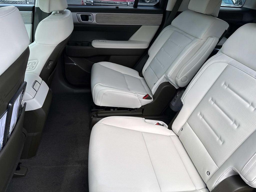 new 2025 Hyundai SANTA FE HEV car, priced at $44,686