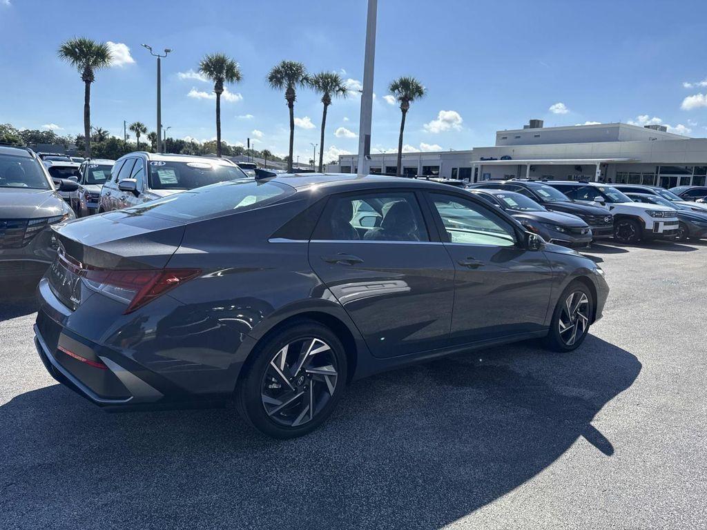 new 2025 Hyundai Elantra car, priced at $27,068
