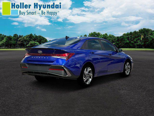 new 2025 Hyundai Elantra car, priced at $22,215