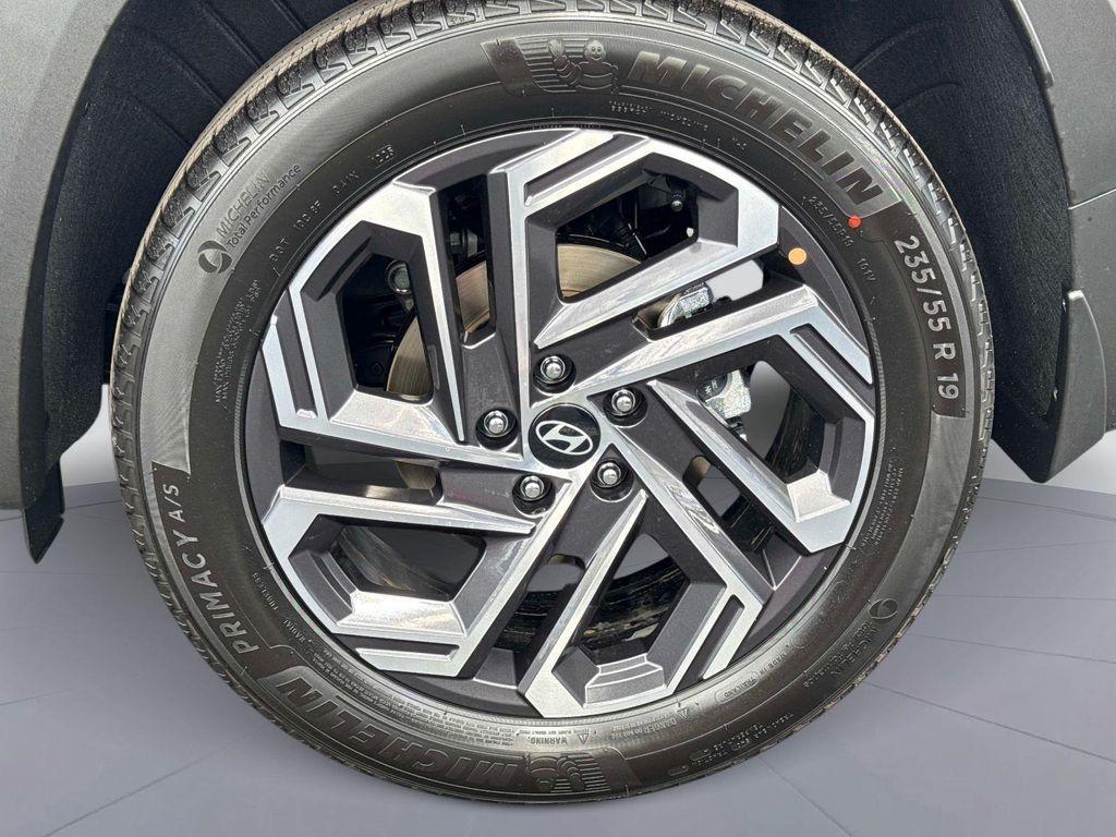 new 2026 Hyundai TUCSON Hybrid car, priced at $40,422