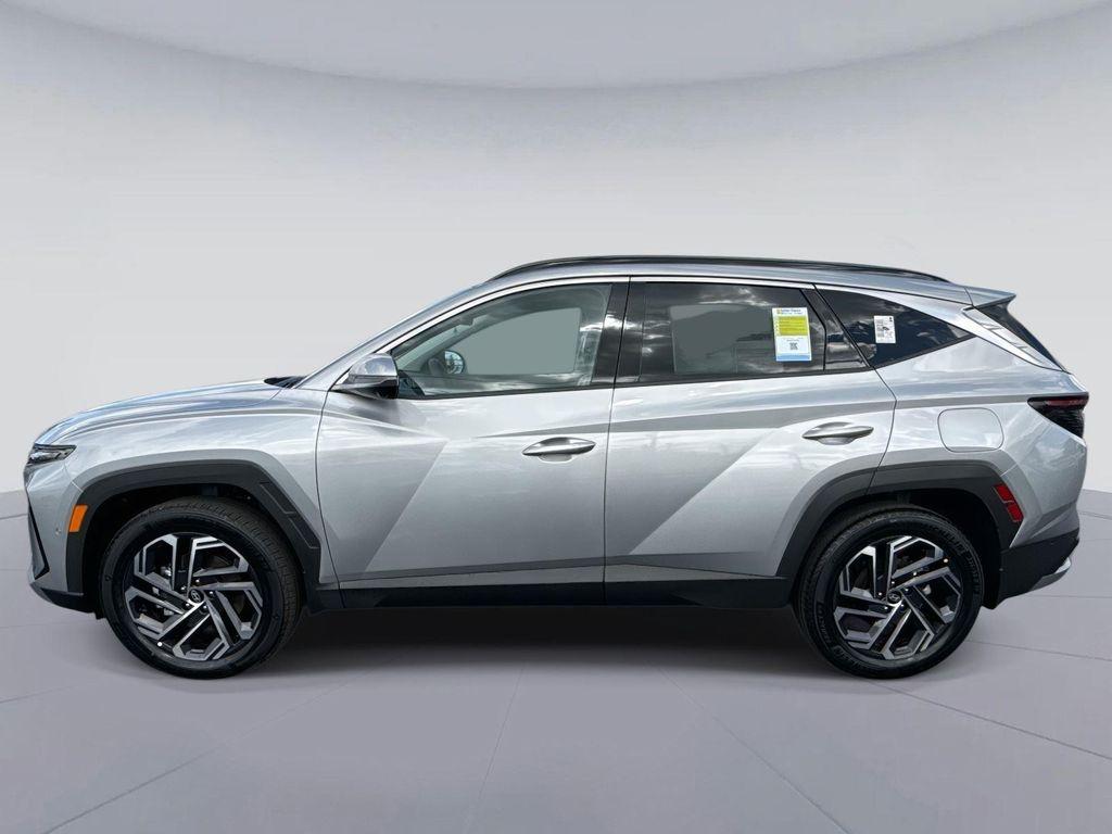 new 2026 Hyundai TUCSON Hybrid car, priced at $40,422