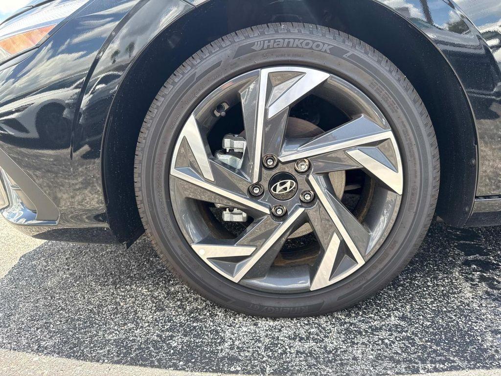 new 2025 Hyundai ELANTRA HEV car, priced at $26,059