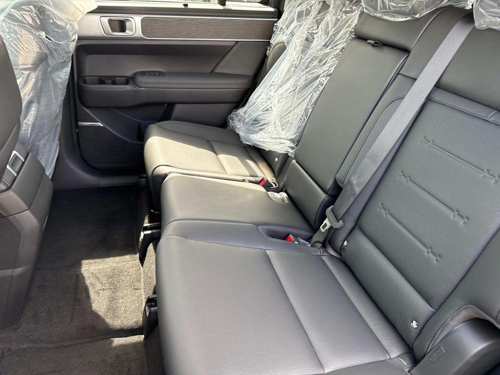 new 2025 Hyundai Santa Fe car, priced at $40,102