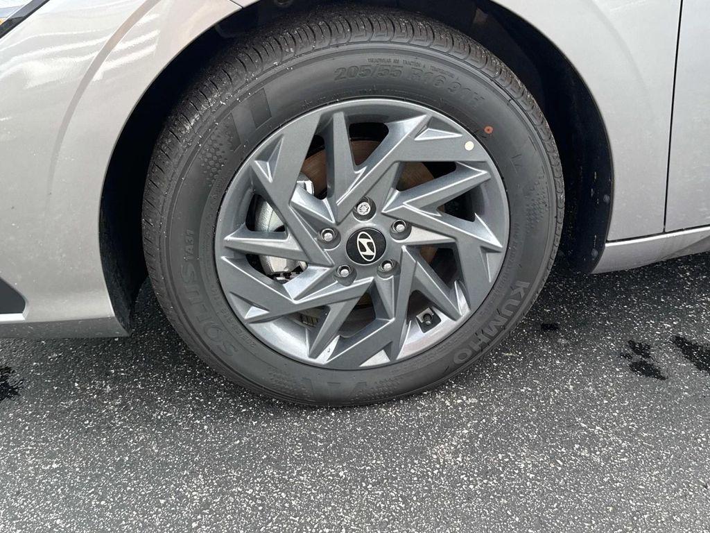 new 2025 Hyundai ELANTRA HEV car, priced at $21,479