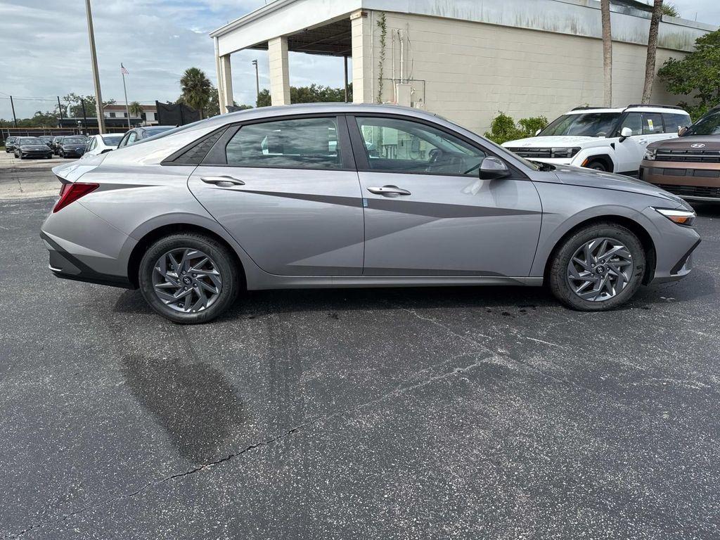 new 2025 Hyundai ELANTRA HEV car, priced at $21,479