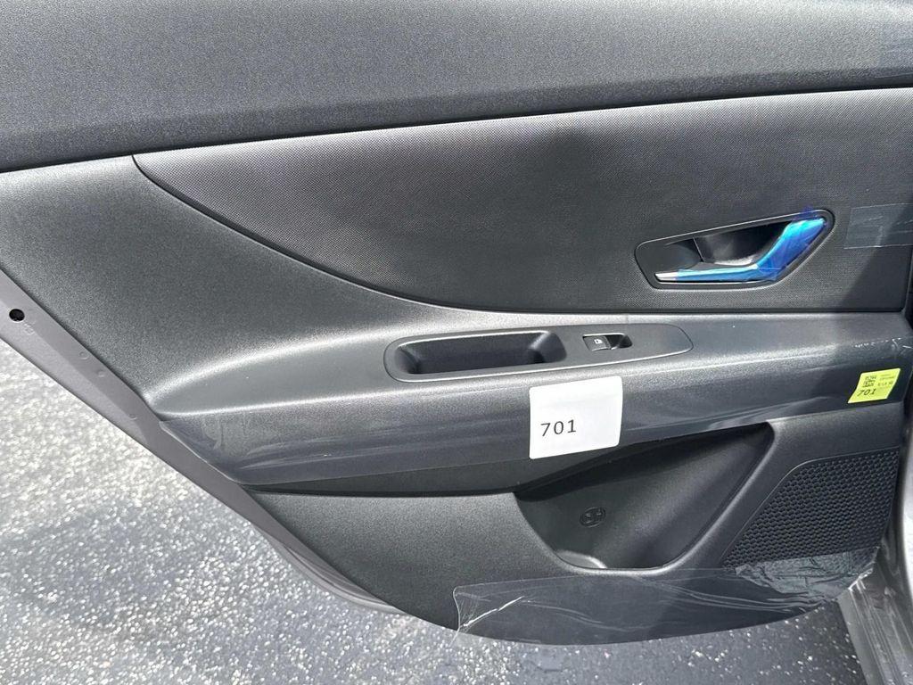 new 2025 Hyundai ELANTRA HEV car, priced at $21,479