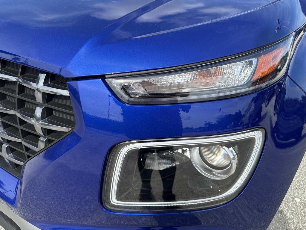 new 2025 Hyundai Venue car, priced at $23,916