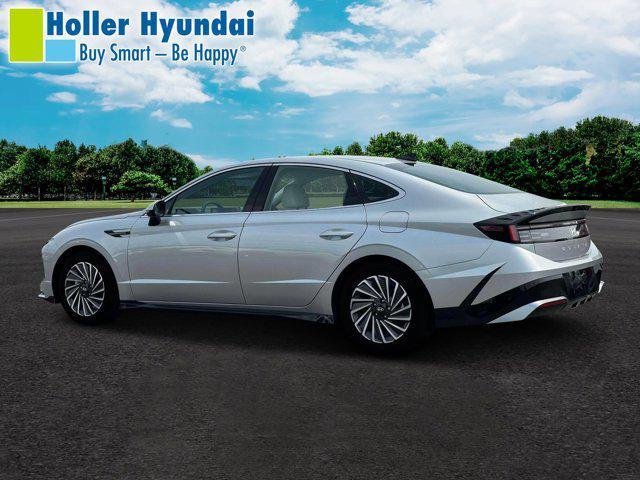 new 2025 Hyundai Sonata Hybrid car, priced at $37,208