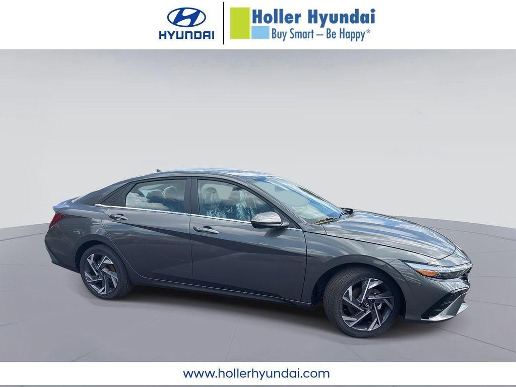 new 2025 Hyundai Elantra car, priced at $26,028