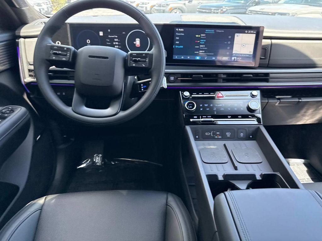 new 2025 Hyundai SANTA FE HEV car, priced at $43,178