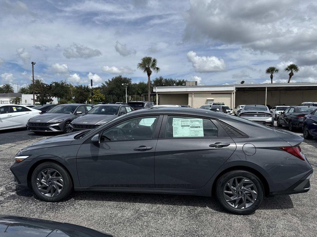 new 2025 Hyundai ELANTRA HEV car, priced at $22,764