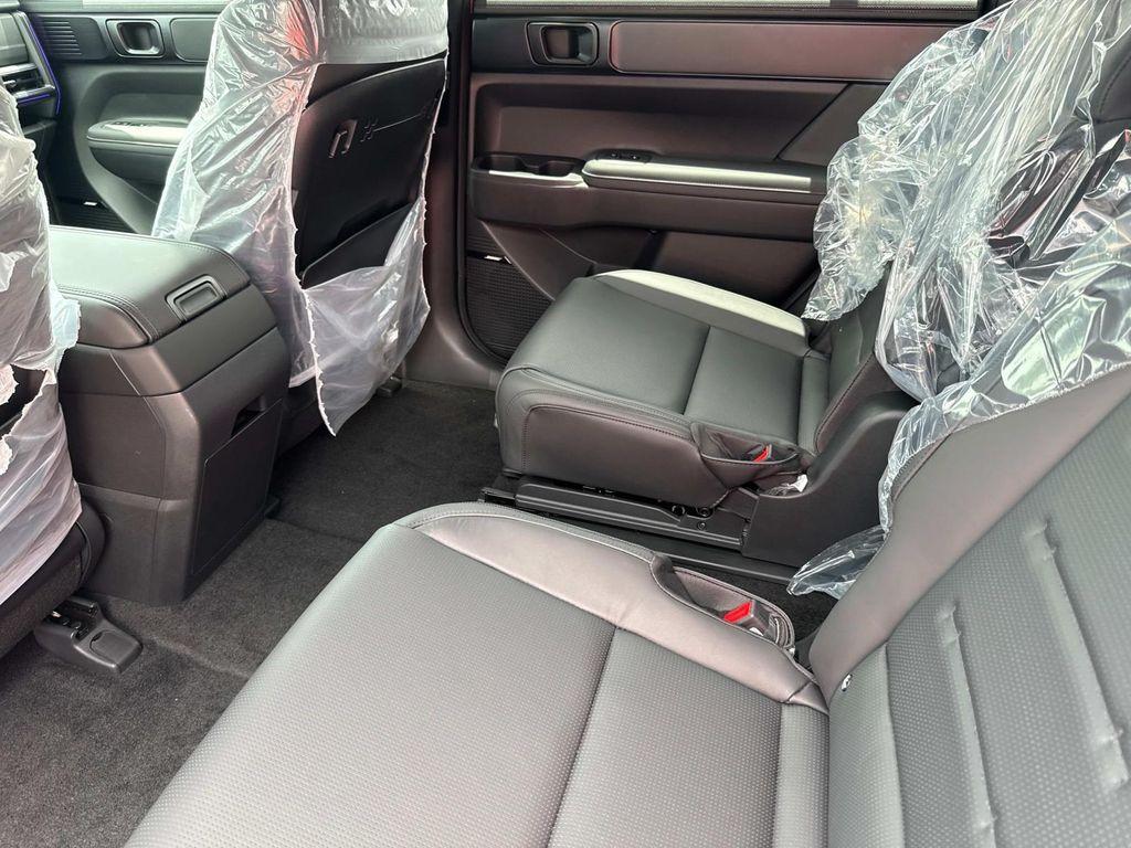 new 2026 Hyundai SANTA FE HEV car, priced at $50,647