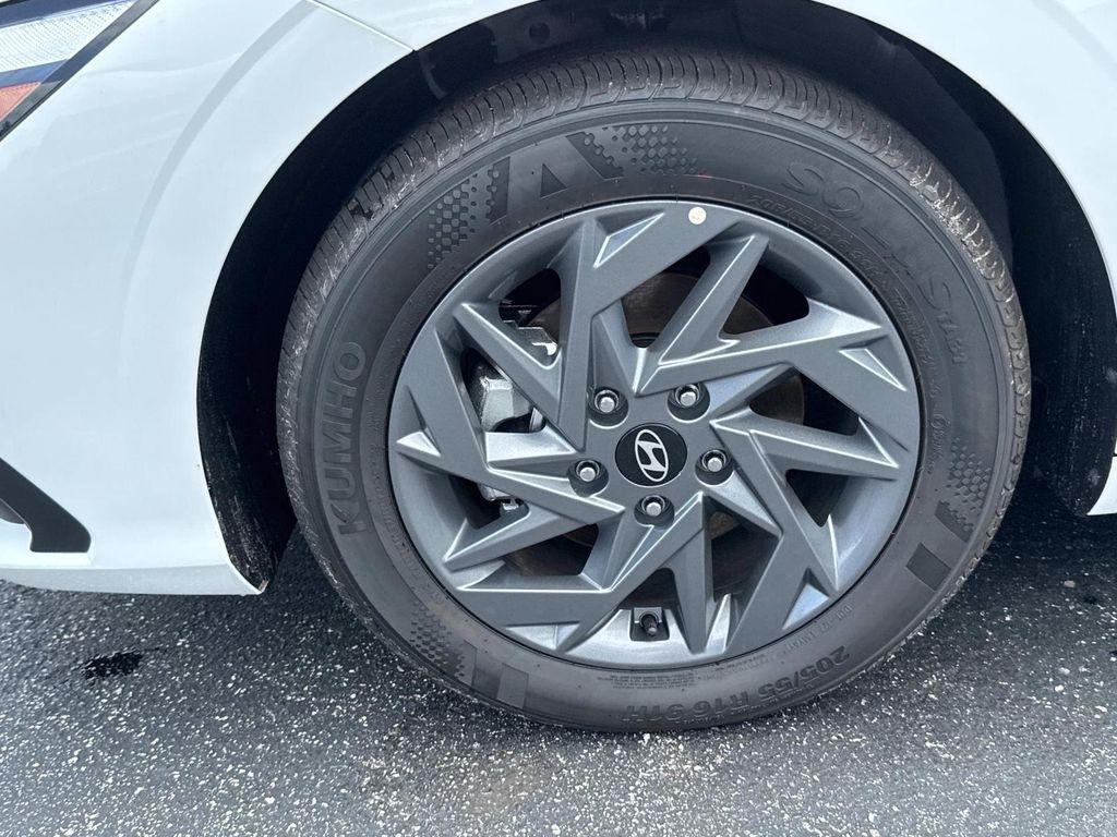 new 2025 Hyundai ELANTRA HEV car, priced at $22,733