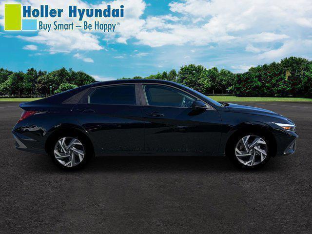 new 2025 Hyundai Elantra car, priced at $27,255