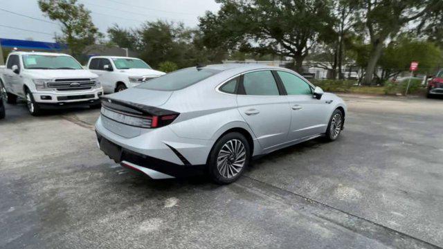 used 2024 Hyundai Sonata Hybrid car, priced at $28,595