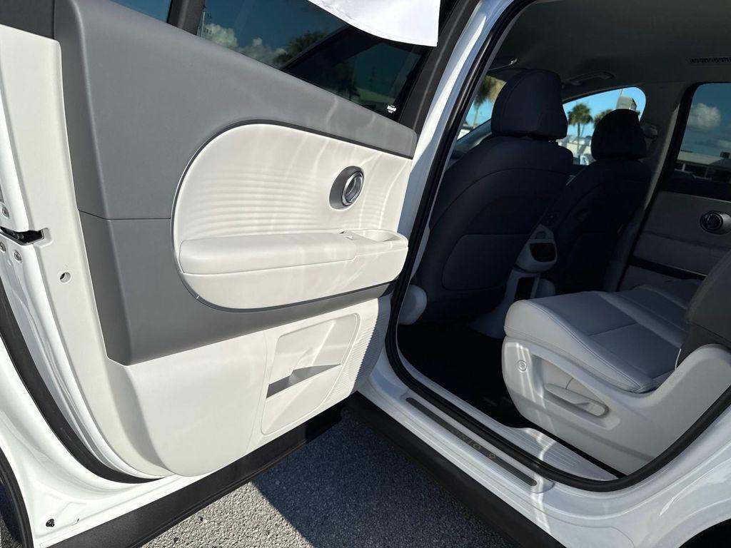 new 2026 Hyundai IONIQ 9 car, priced at $64,118