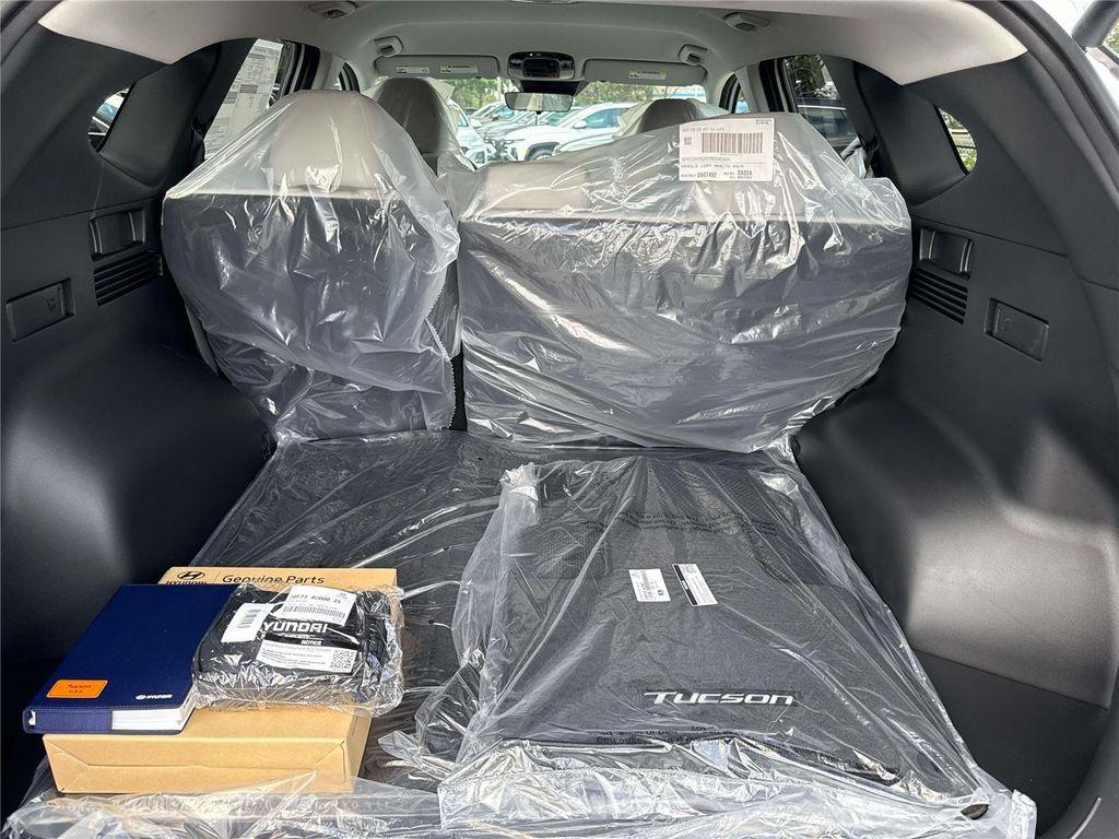 new 2025 Hyundai Tucson car, priced at $27,326