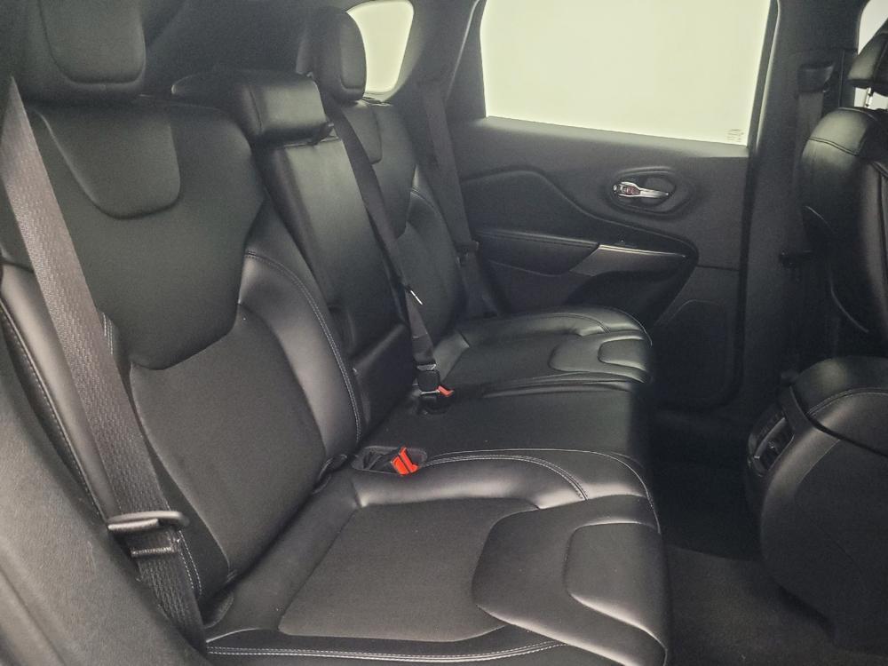 used 2020 Jeep Cherokee car, priced at $19,795