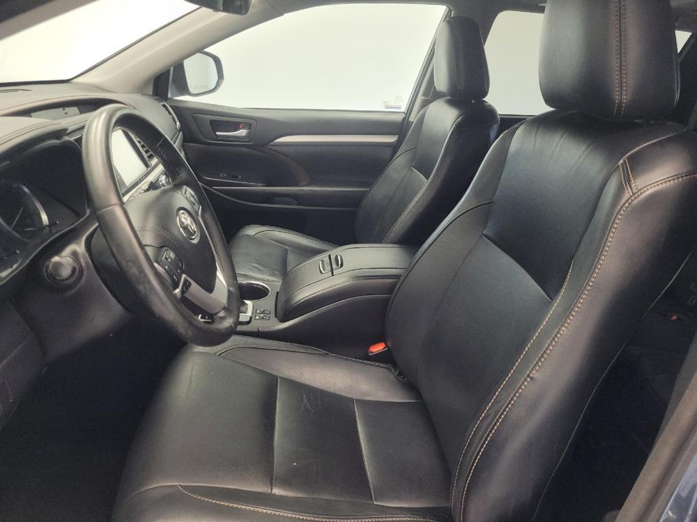 used 2017 Toyota Highlander car, priced at $21,495