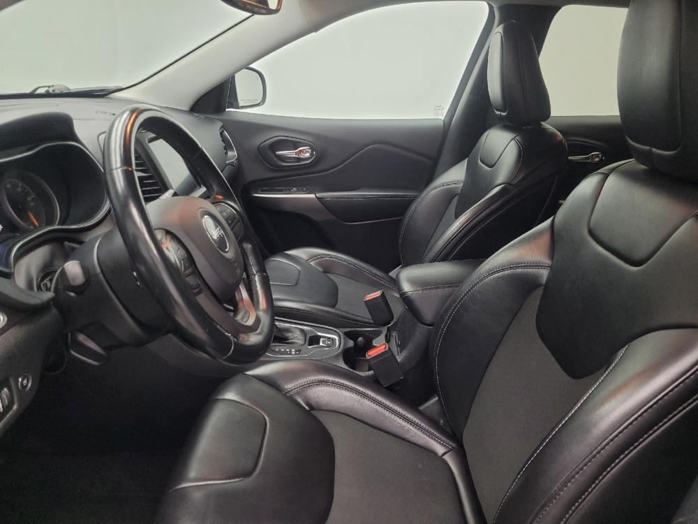used 2019 Jeep Cherokee car, priced at $19,395