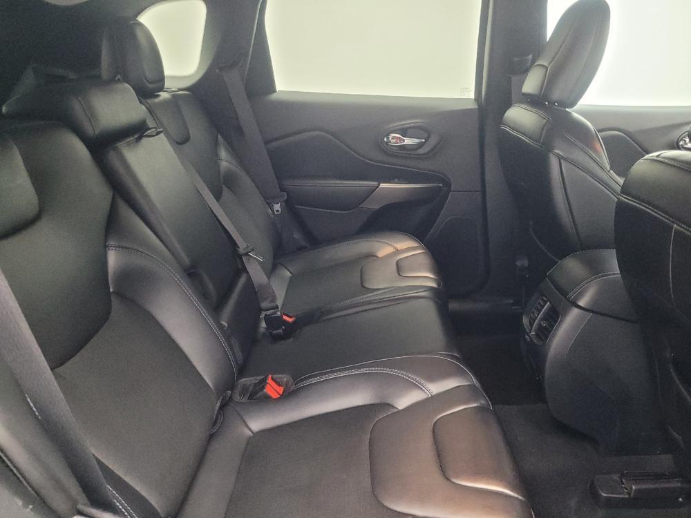 used 2019 Jeep Cherokee car, priced at $19,395