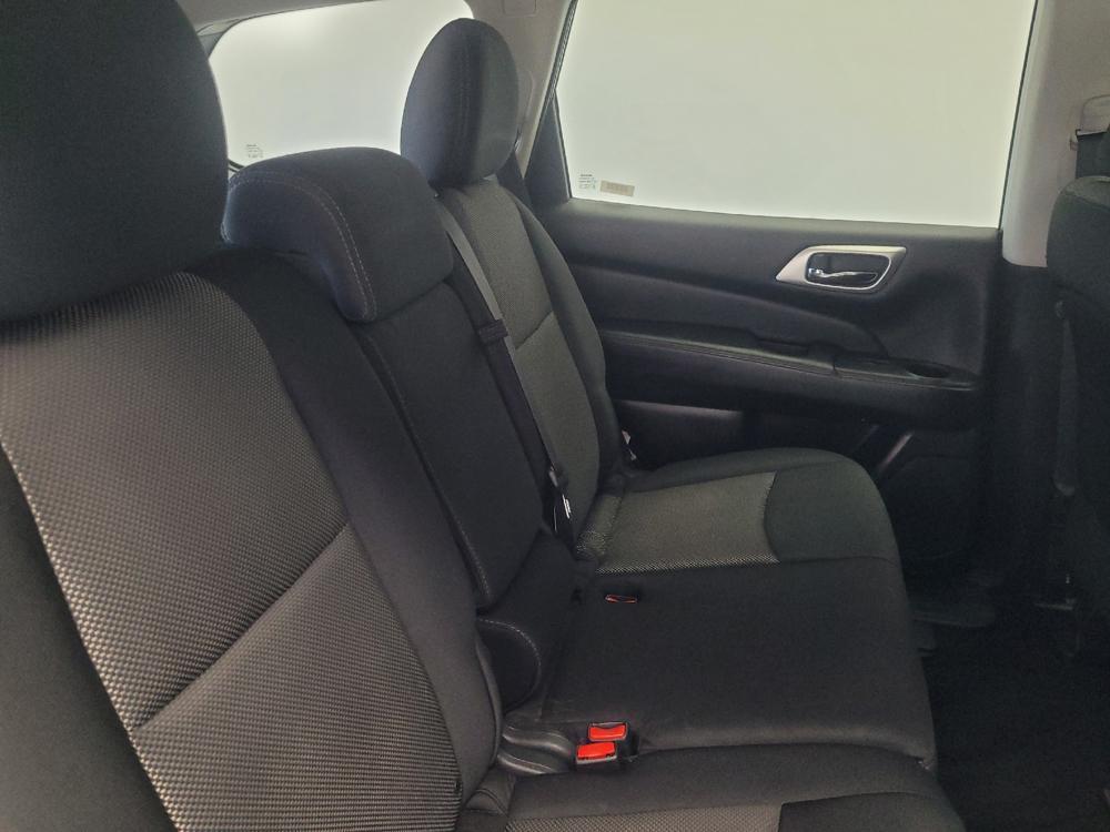 used 2020 Nissan Pathfinder car, priced at $19,295