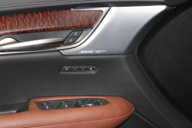 new 2025 Cadillac XT5 car, priced at $60,460