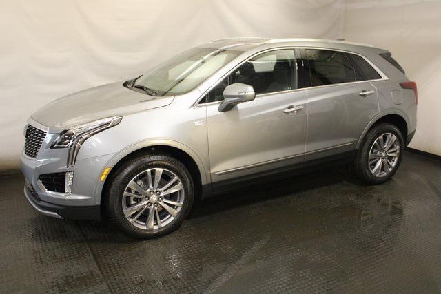 new 2025 Cadillac XT5 car, priced at $52,990