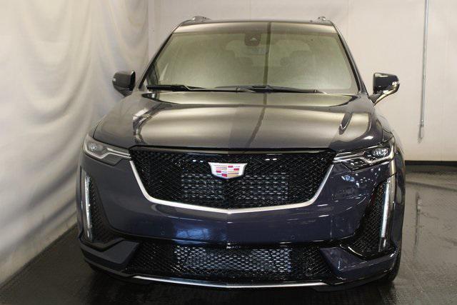 new 2025 Cadillac XT6 car, priced at $64,315