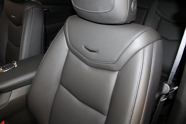new 2025 Cadillac XT5 car, priced at $44,915