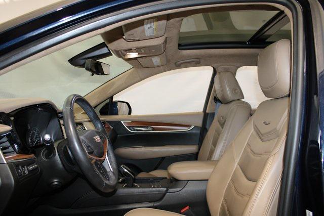 used 2017 Cadillac XT5 car, priced at $19,567