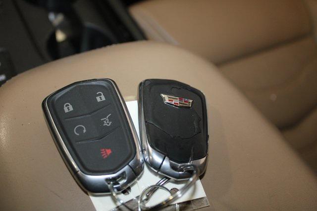 used 2017 Cadillac XT5 car, priced at $19,567