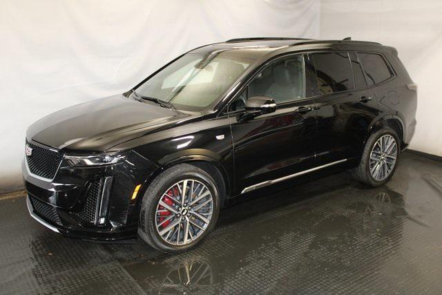 used 2024 Cadillac XT6 car, priced at $46,991