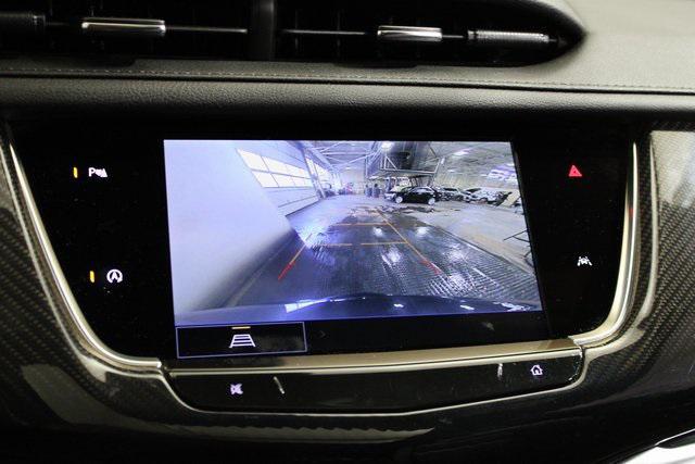 used 2024 Cadillac XT6 car, priced at $46,991