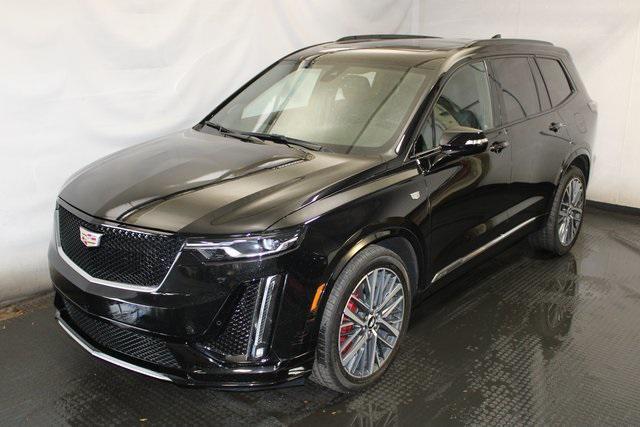 used 2024 Cadillac XT6 car, priced at $46,991