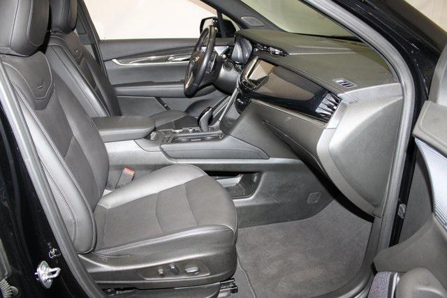 used 2024 Cadillac XT6 car, priced at $46,991