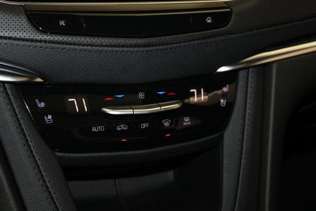 new 2025 Cadillac XT5 car