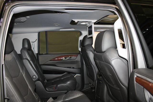 used 2019 Cadillac Escalade ESV car, priced at $39,993