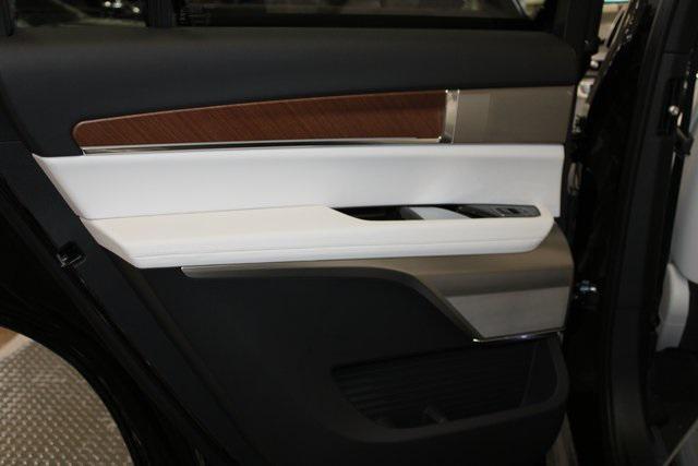 new 2026 Cadillac VISTIQ car, priced at $80,515