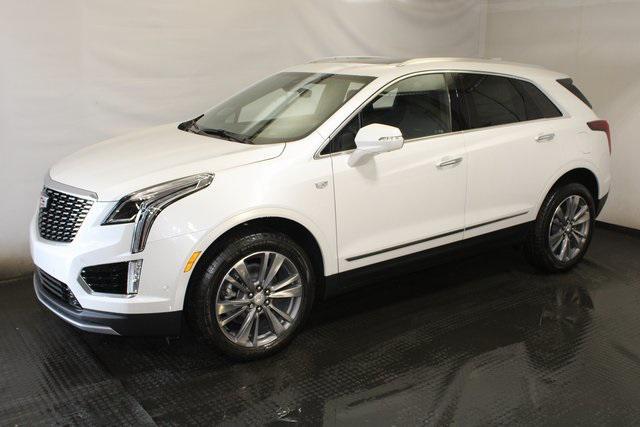 new 2025 Cadillac XT5 car, priced at $56,490