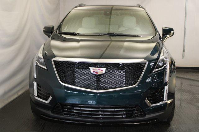 new 2025 Cadillac XT5 car, priced at $58,215