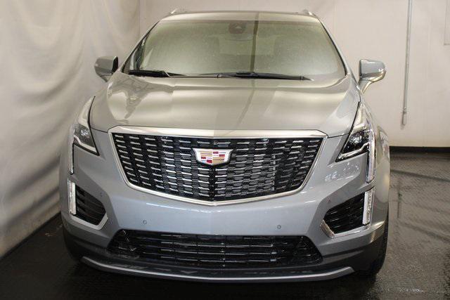 new 2025 Cadillac XT5 car