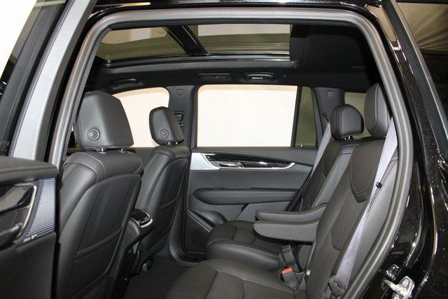 new 2025 Cadillac XT6 car, priced at $58,315